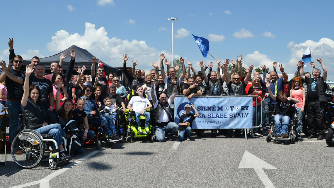 2022 – Silné motory podporujú slabé svaly